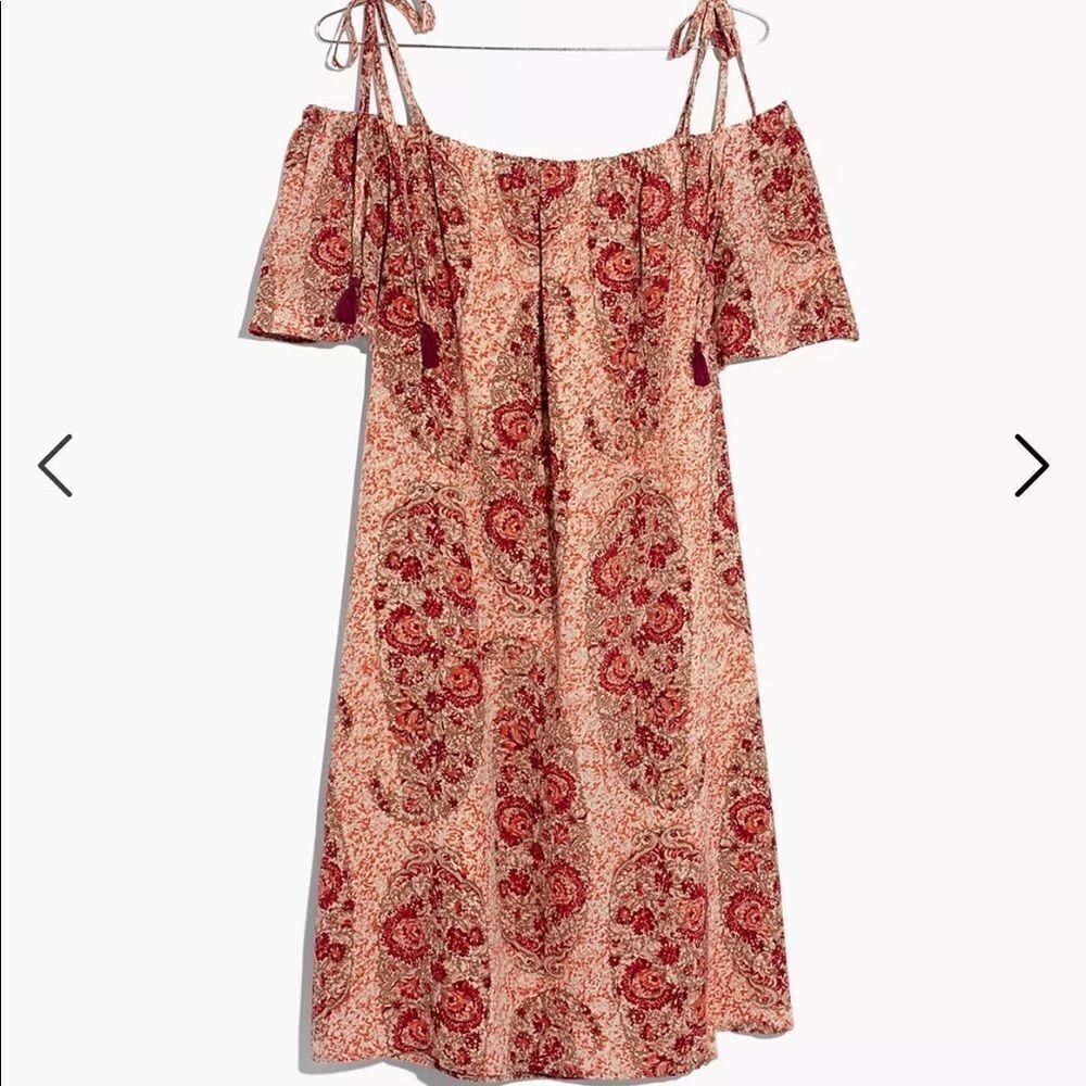 Madewell | Silk Paisley Cold Shoulder Dress - Picture 2 of 8